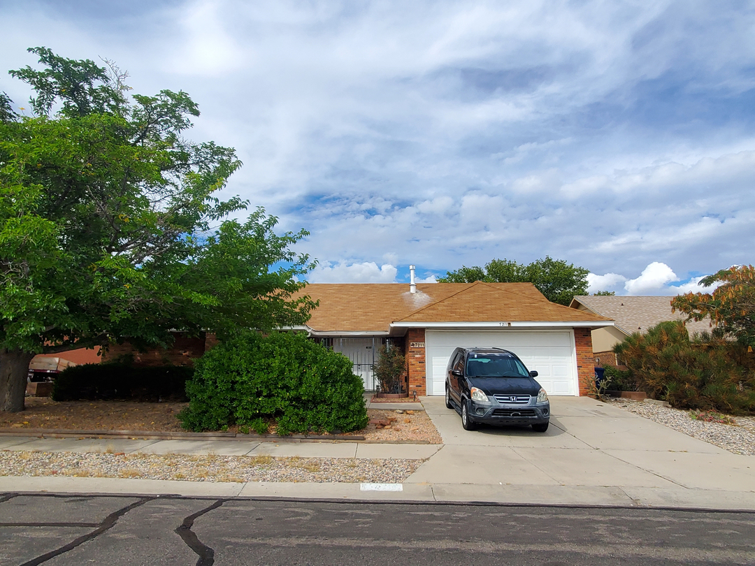 Bangor Ave, Albuquerque, NM 87120 #1