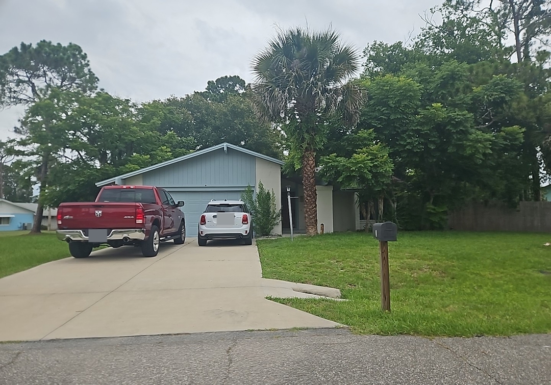 1 Clark Ln