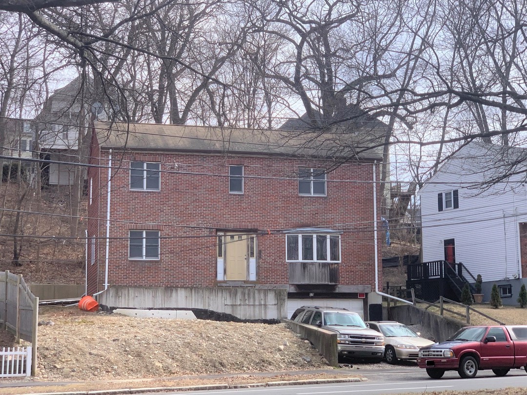 Truman Hwy, Hyde Park, MA 02136