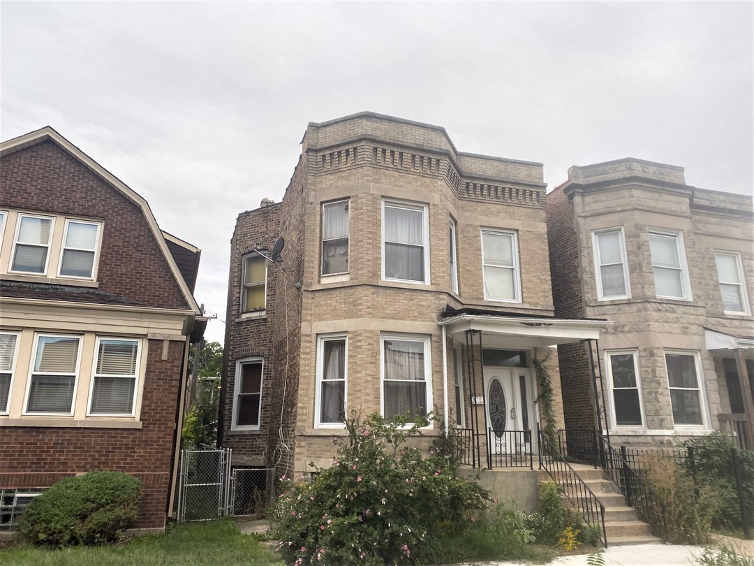 Wolcott Ave, Chicago, IL 60620 #1