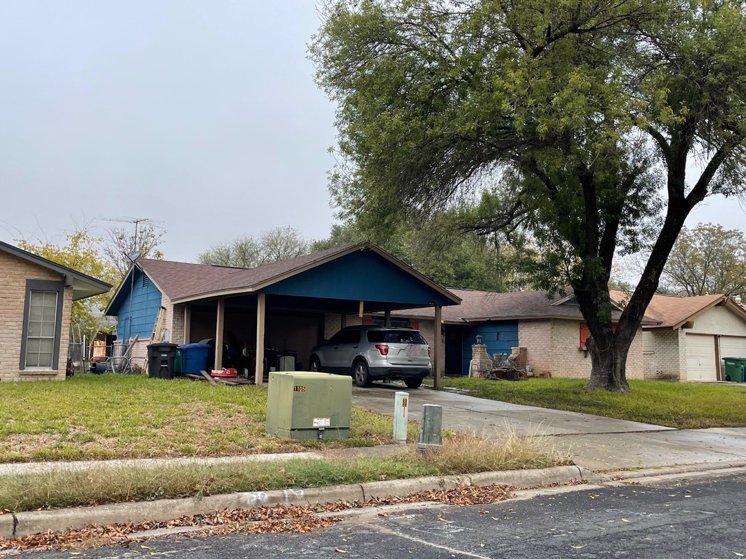 Bayliss St, San Antonio, TX 78233 #1