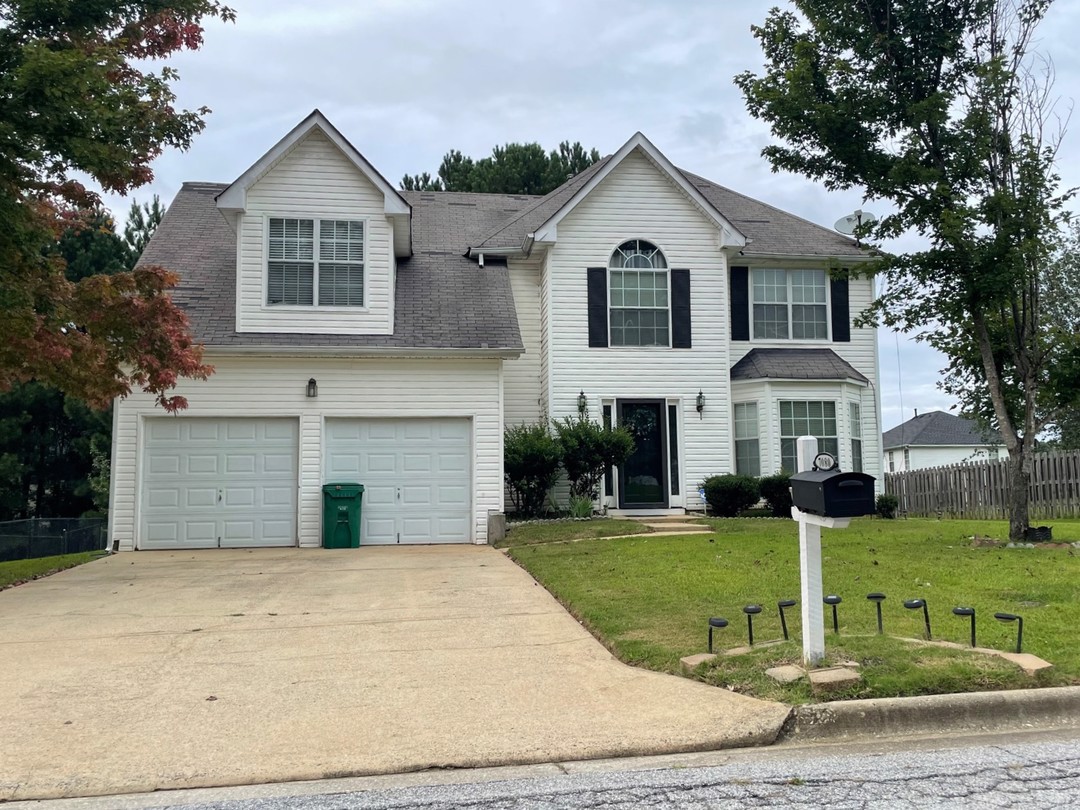Deshon Hills Ln, Lithonia, GA 30058