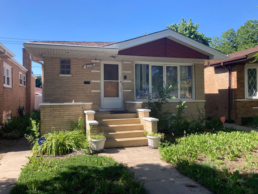 63rd St, Chicago, IL 60638