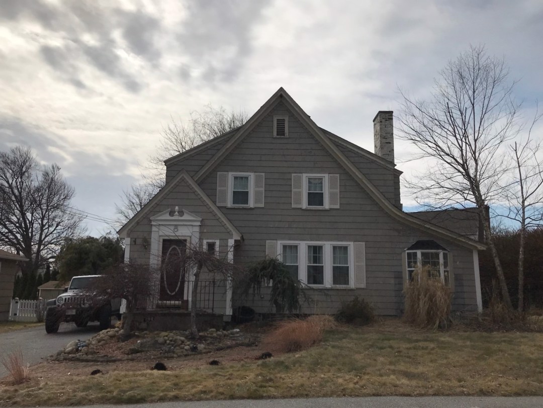 Saint James Rd, Shrewsbury, MA 01545
