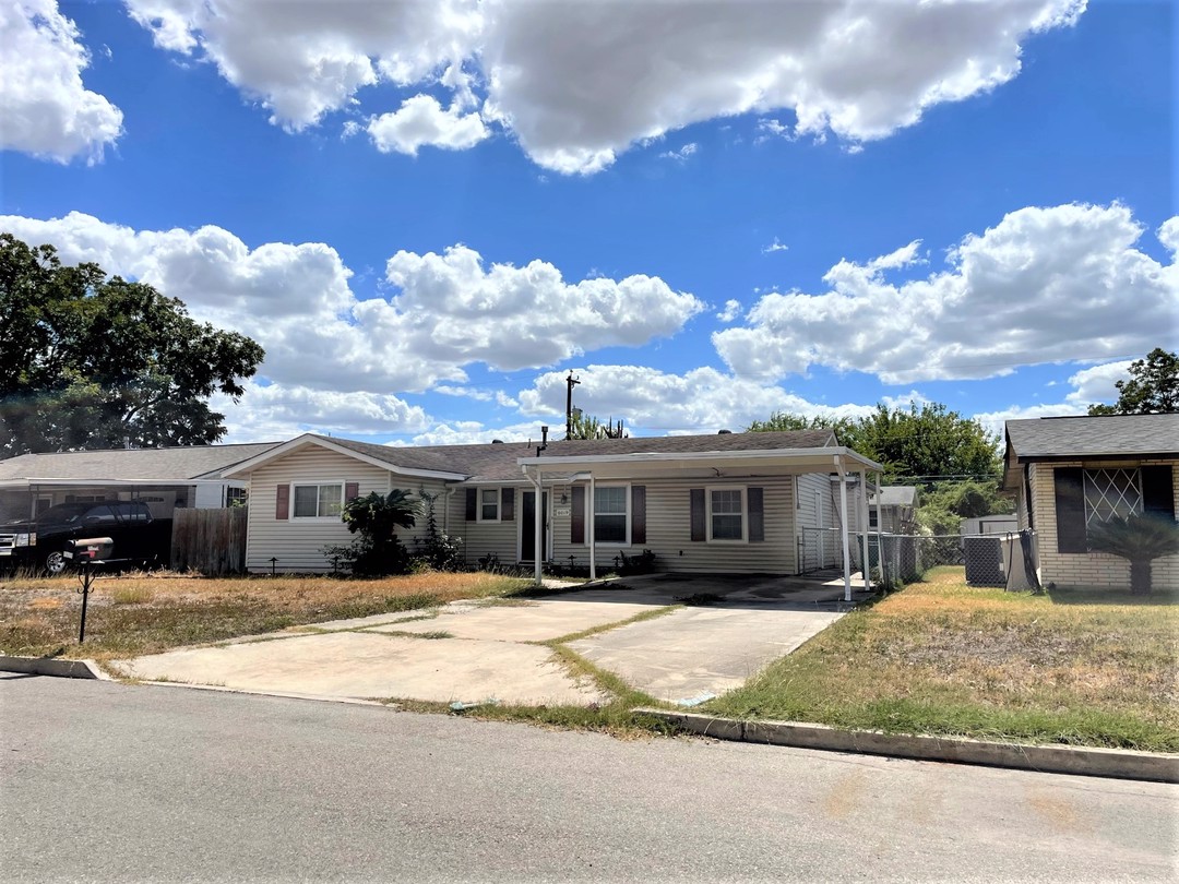 Ony St, San Antonio, TX 78224 #1