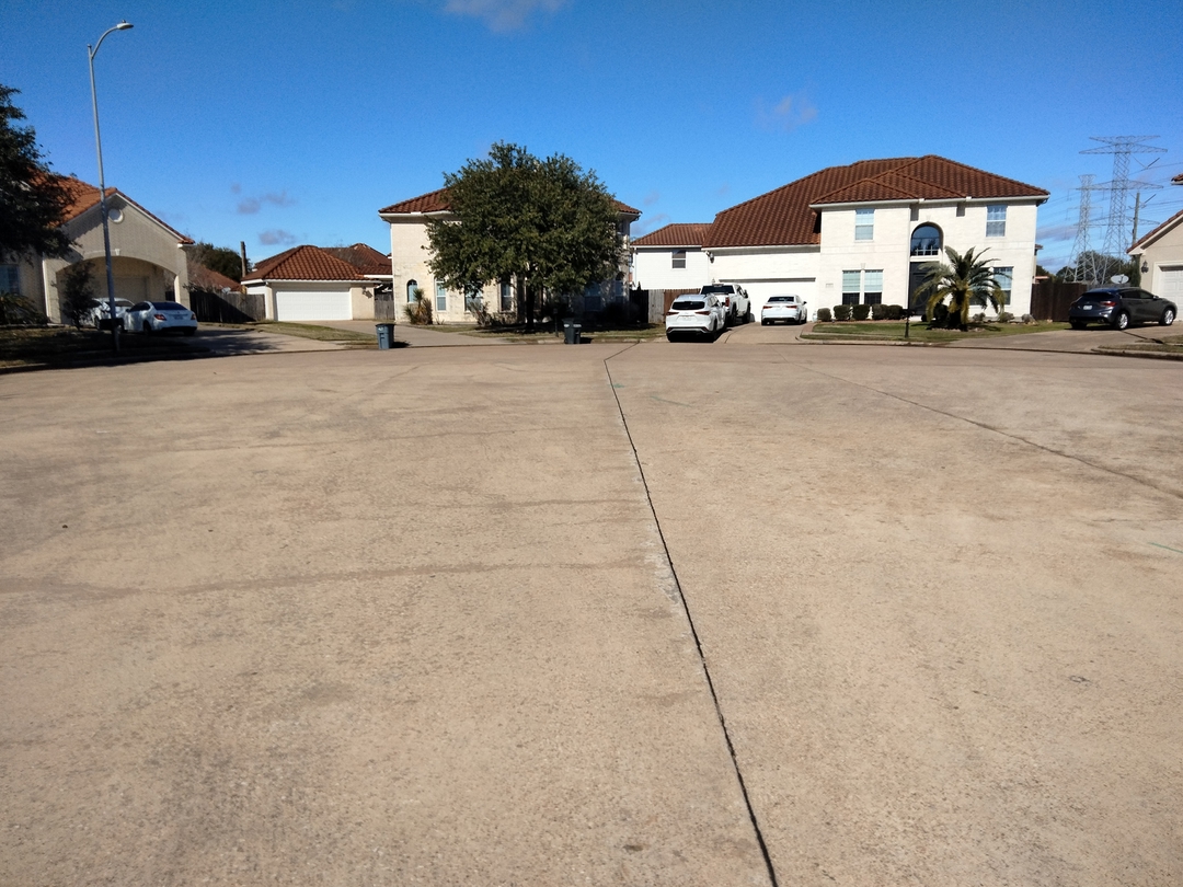 22 Oakmont Ct, Jersey Village, TX 77064 ServiceLink Auction