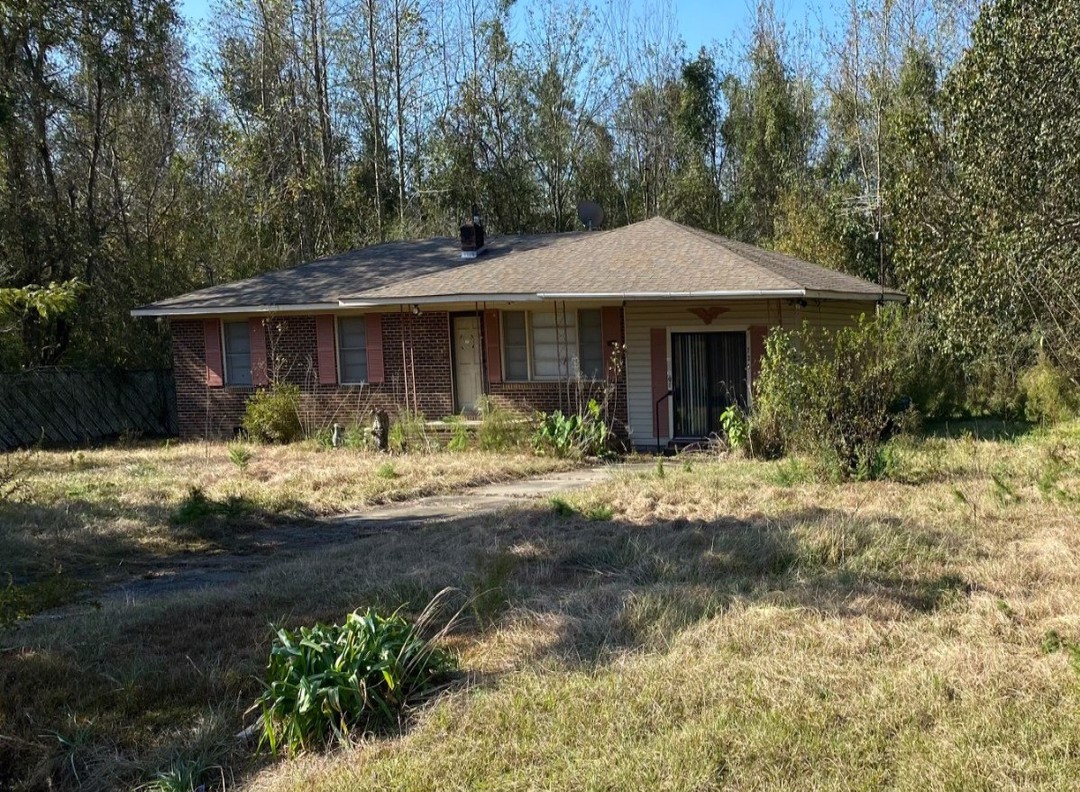 725 Mcclary Rd, Evergreen, NC 28438 ServiceLink Auction