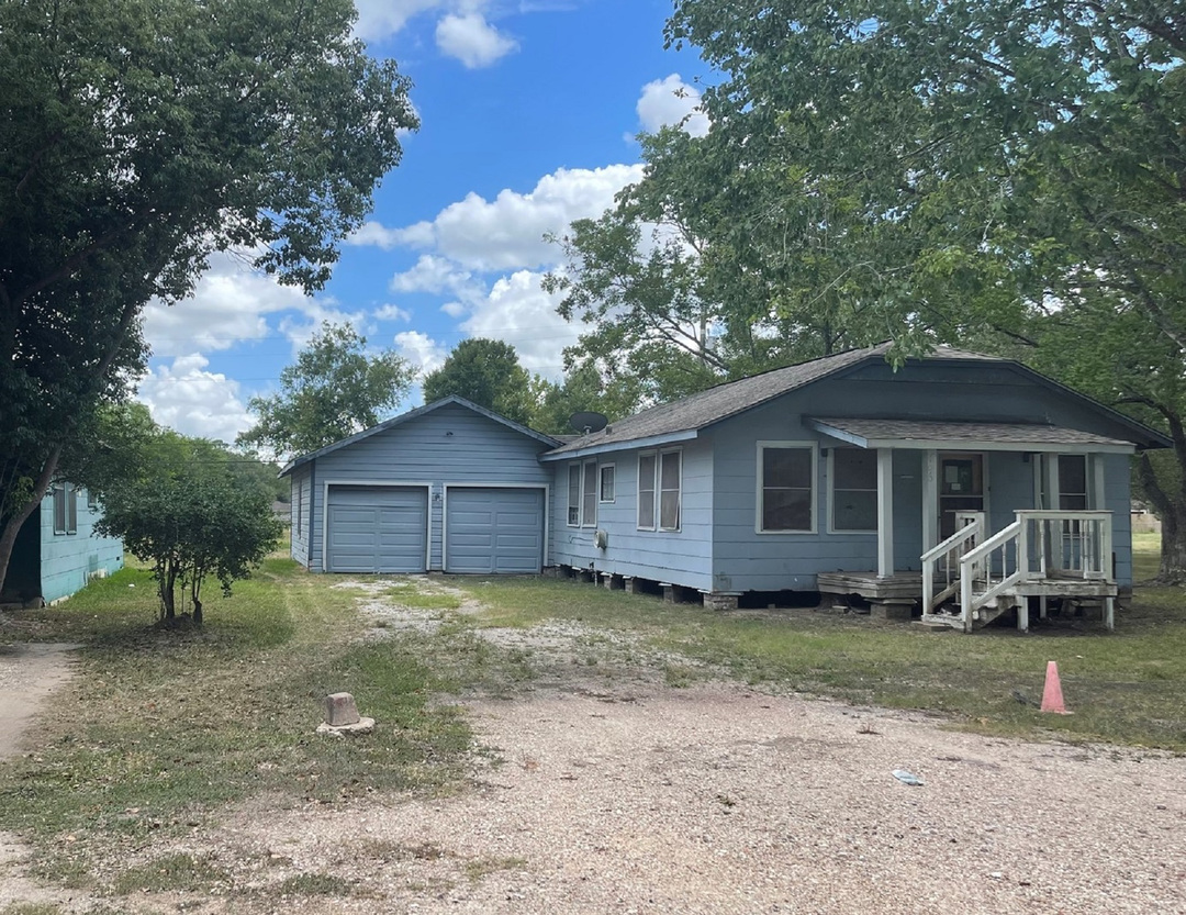 Foley St, Alvin, TX 77511