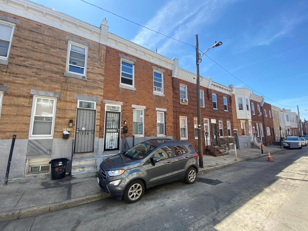 Lippincott St, Philadelphia, PA 19134 #1