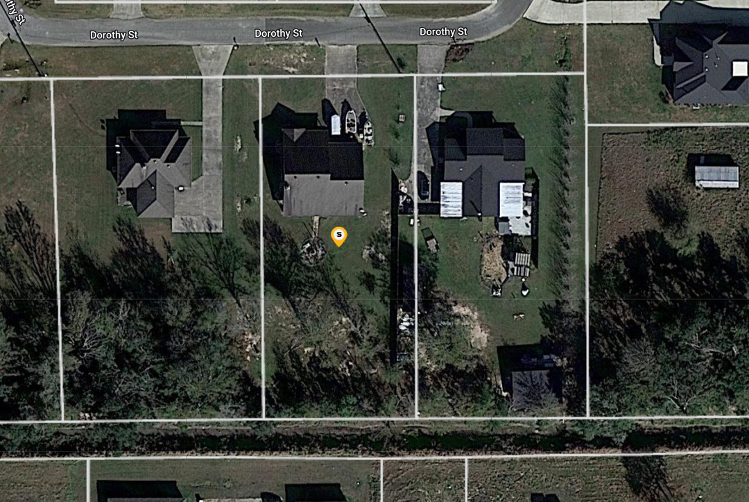 Dorothy St, Iowa, LA 70647