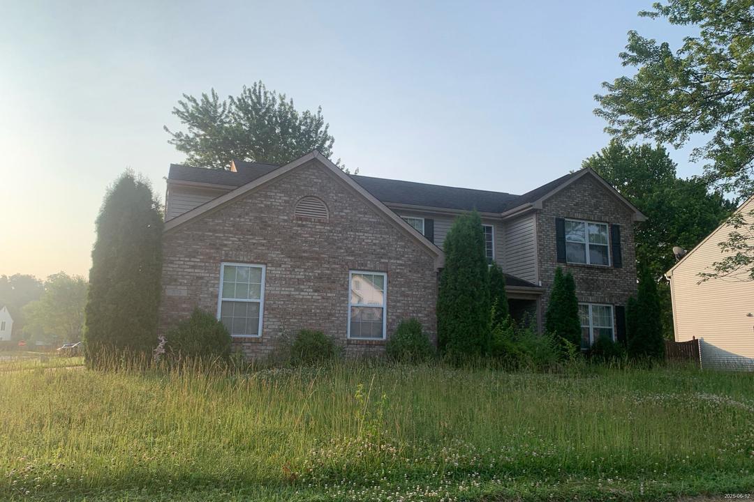 Village Oaks Dr, Avon, IN 46123