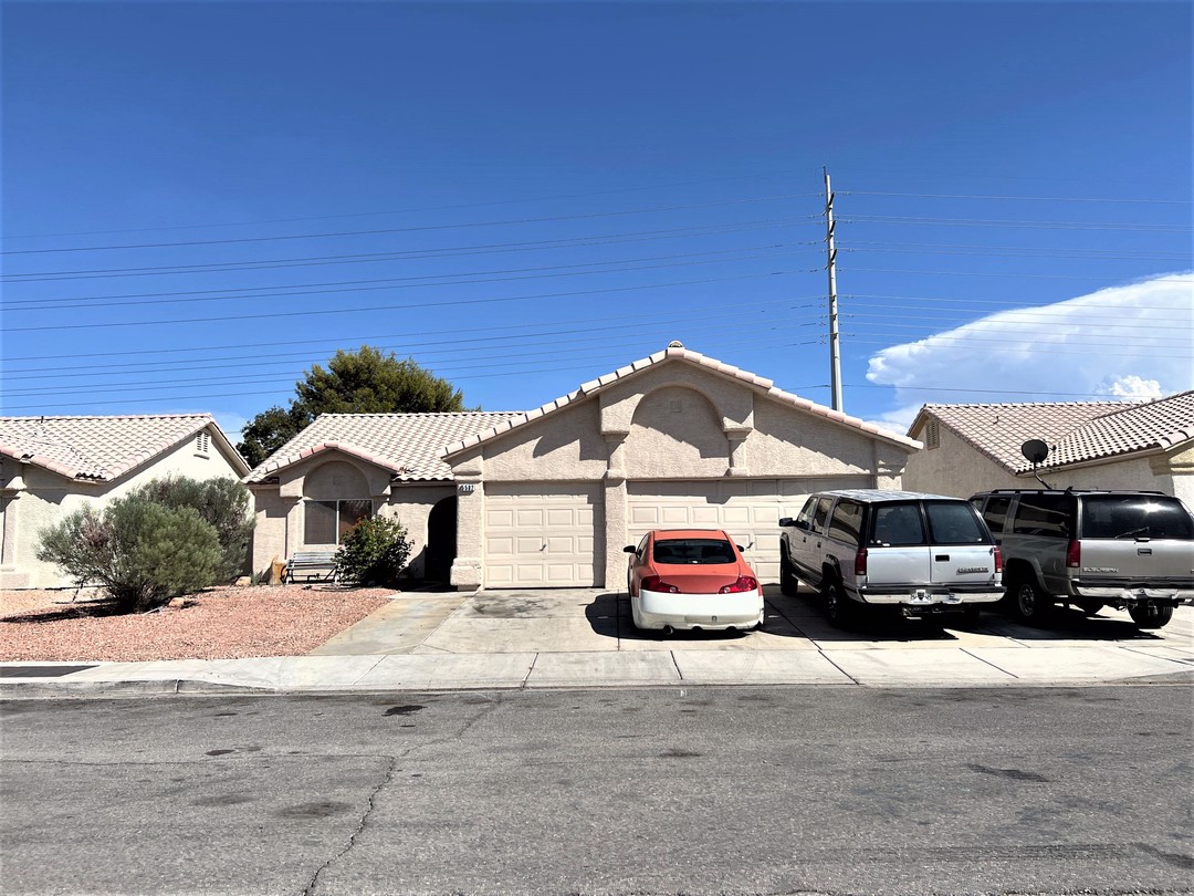 Lake Charles St, North Las Vegas, NV 89031