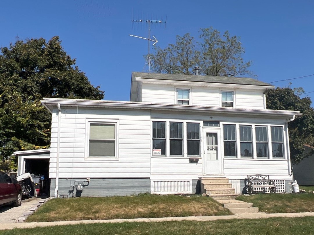 708 Emmet St, Watertown, WI 53094 ServiceLink Auction