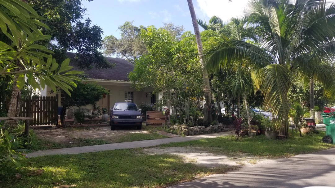 44th Ter, Miami, FL 33155