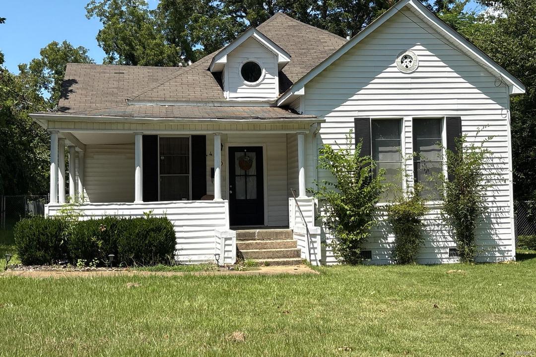 430 Salem Ave<br>Holly Springs &middot; MS &middot; 38635<br>Marshall County