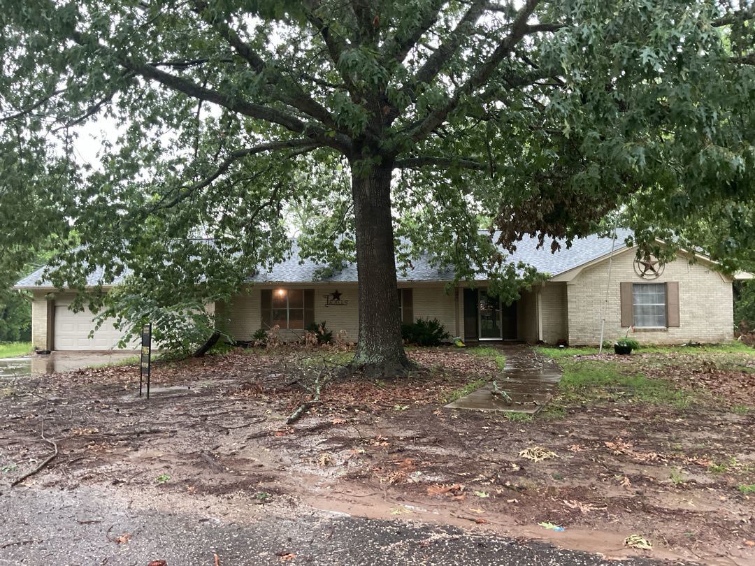 110 Red Bud Ln<br>Quitman &middot; TX &middot; 75783<br>Wood County