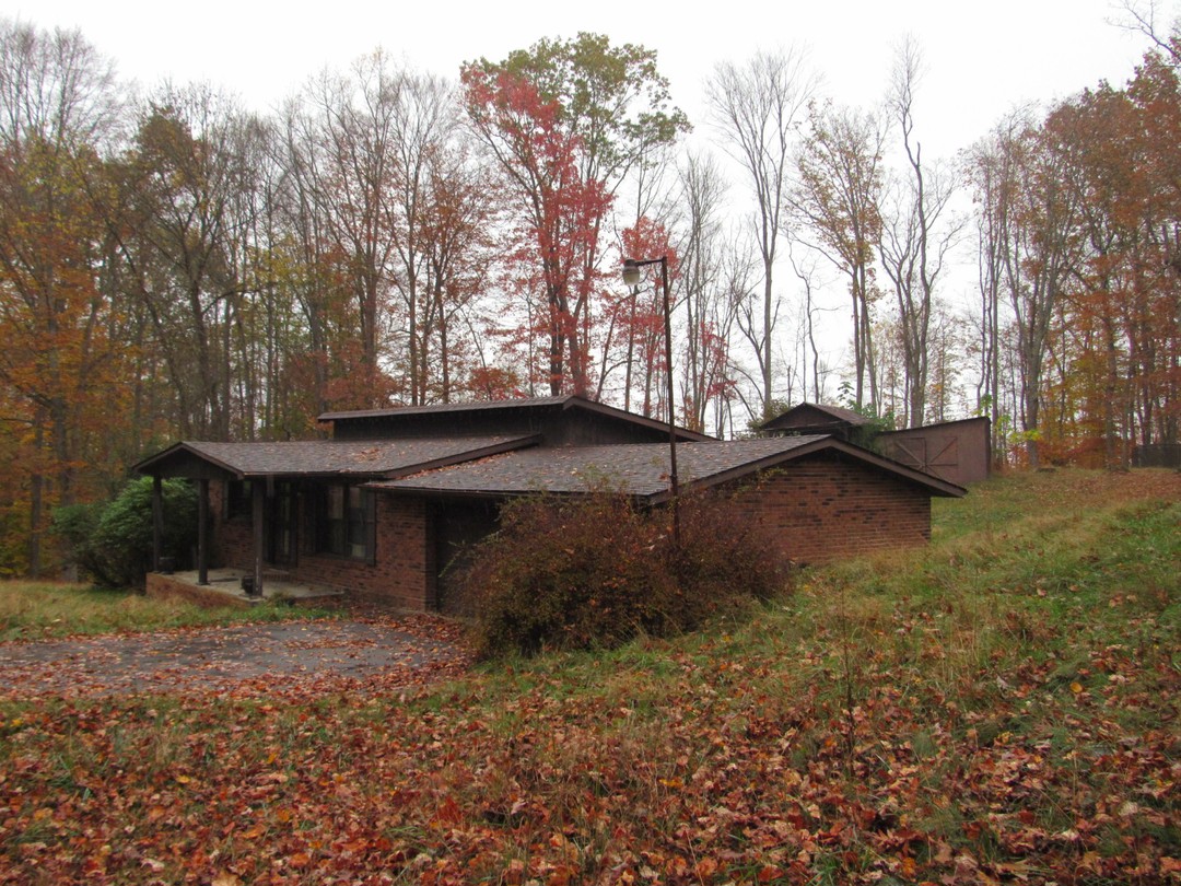 1562 Rose Ridge, Clintwood, VA 24228 ServiceLink Auction