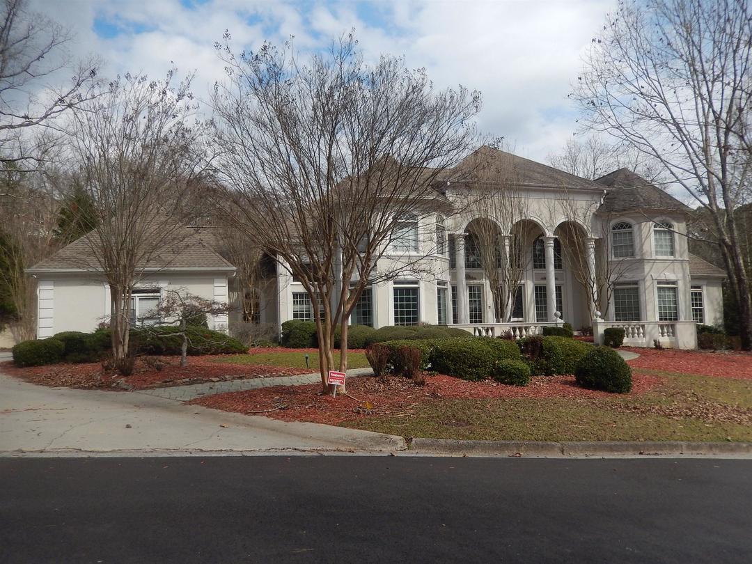 Sentinae Chase Dr, Roswell, GA 30076