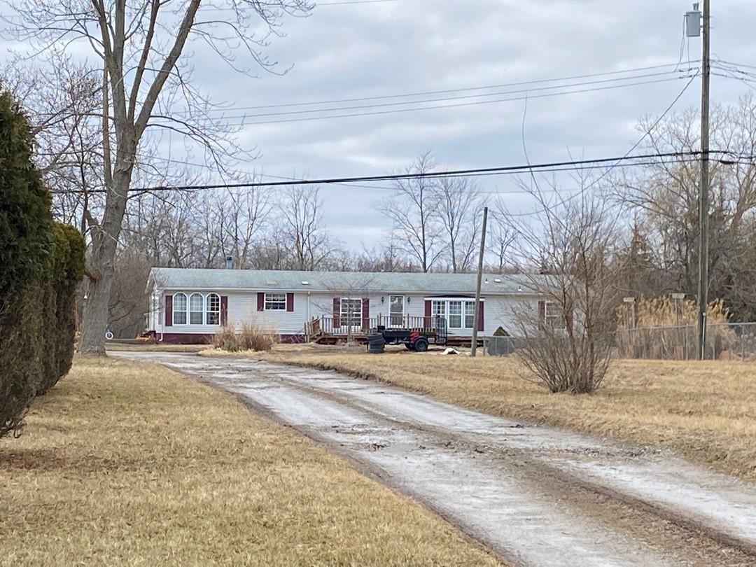 Truman Rd, Rockwood, MI 48173 #1