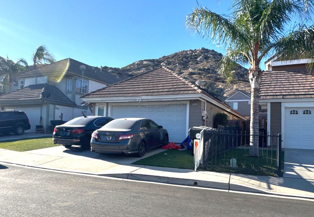 Hideaway Ln, Fontana, CA 92337 #1