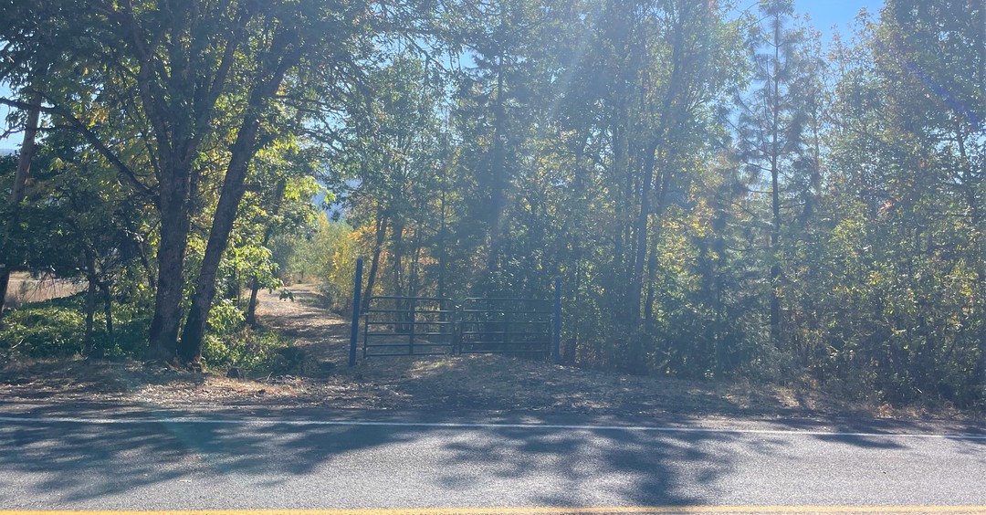 Broad St, Butte Falls, OR 97522