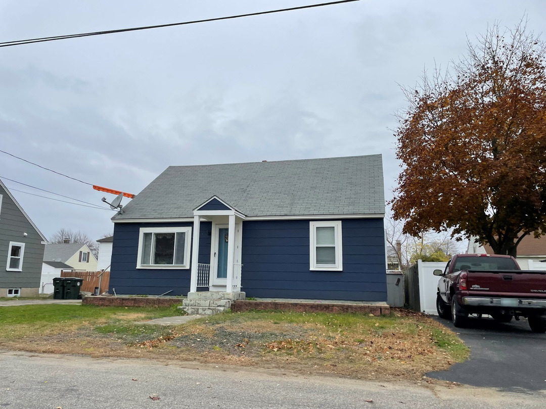 Purchase St, Manchester, NH 03103