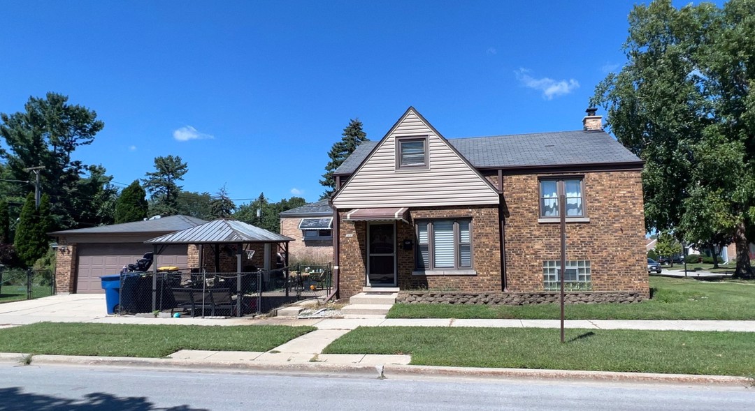 Kenilworth Ave, Berwyn, IL 60402