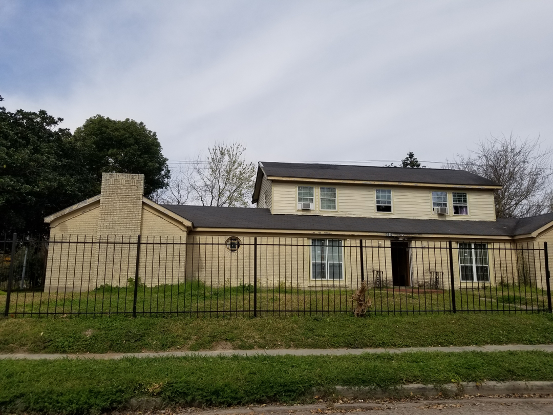 Briley St, Houston, TX 77004 #1