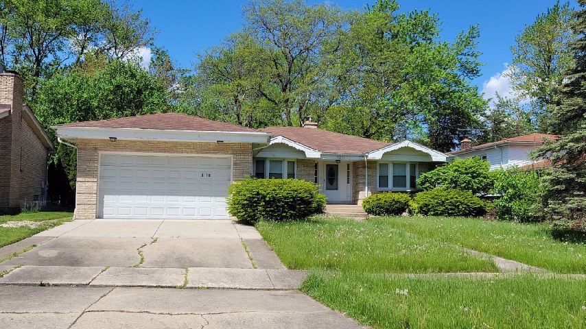 Ash St, Flossmoor, IL 60422