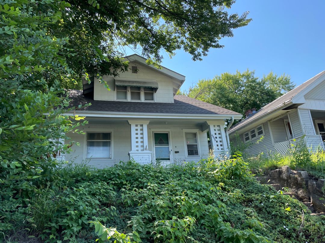 King Hill Ave, Saint Joseph, MO 64504 #1