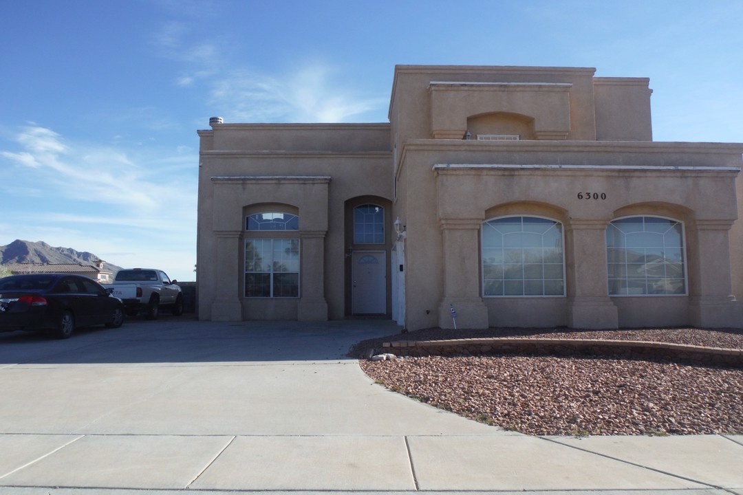 Dakota Ridge Dr, El Paso, TX 79912 #1