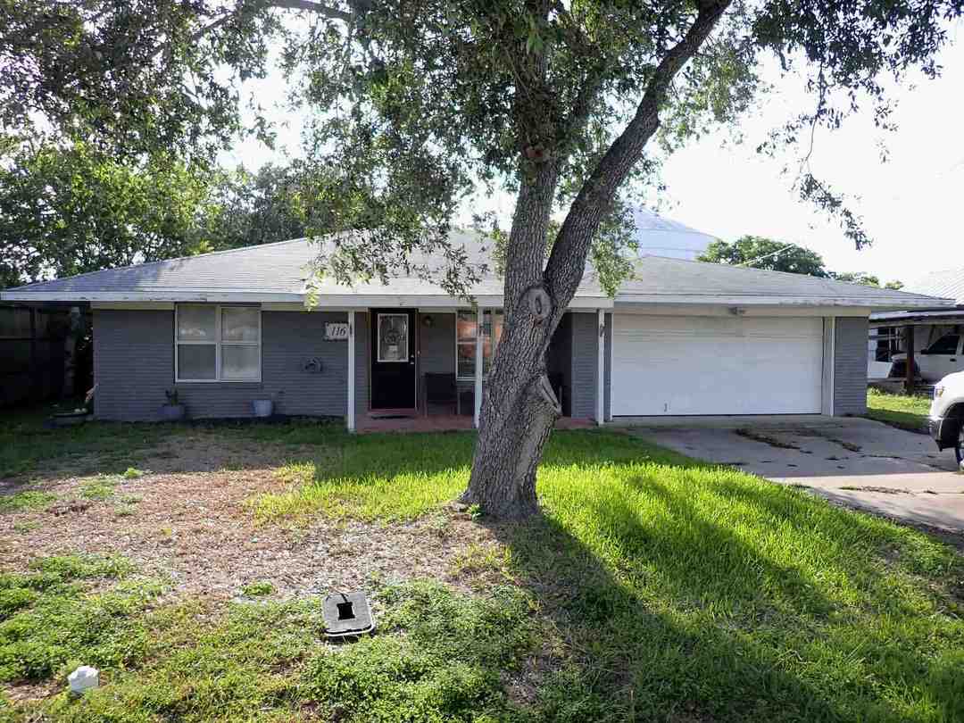 Refugio County property