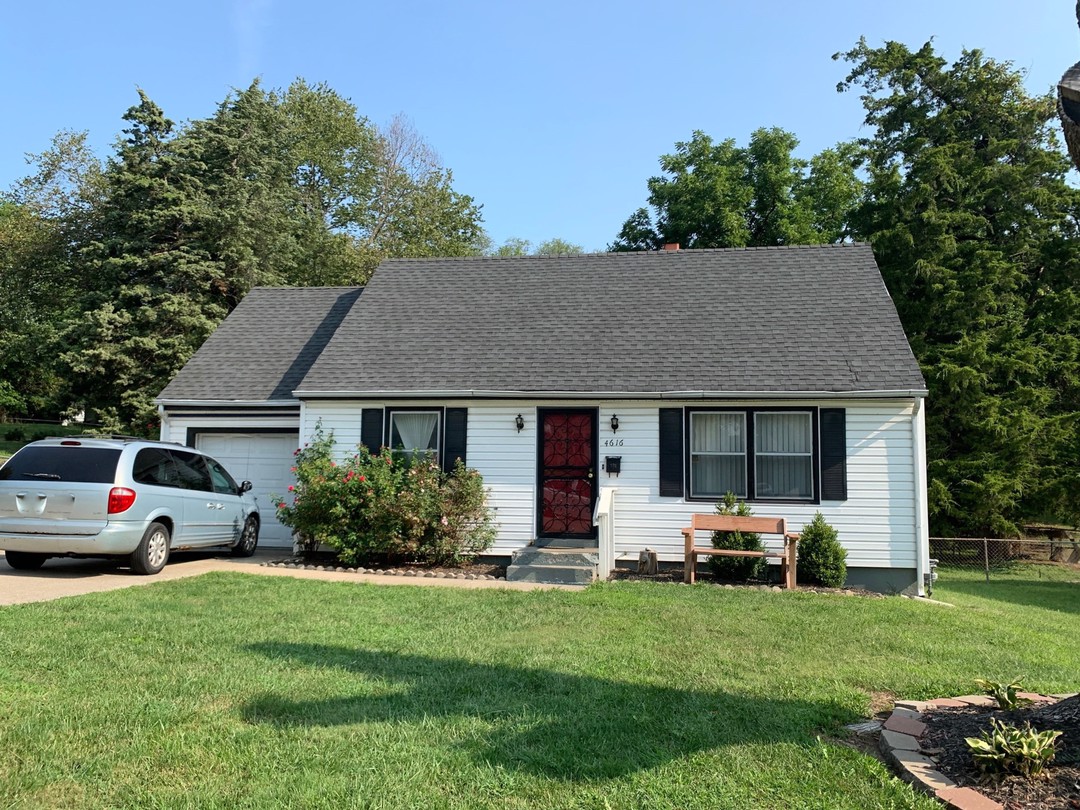 43rd Ter, Kansas City, MO 64130 #1