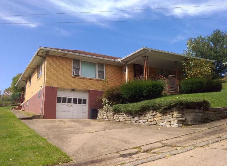 1061 Grant Ave, Monessen, PA 15062 ServiceLink Auction