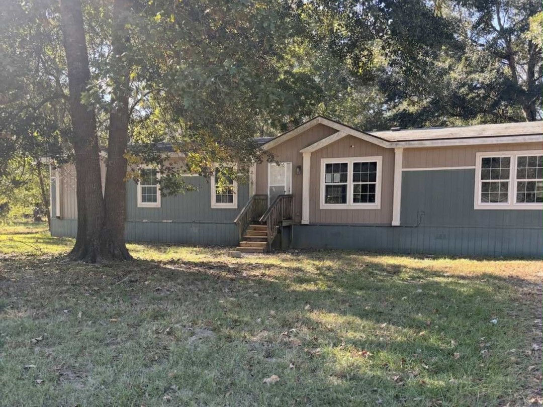 39 County Road 2801<br>Cleveland &middot; TX &middot; 77327<br>Liberty County