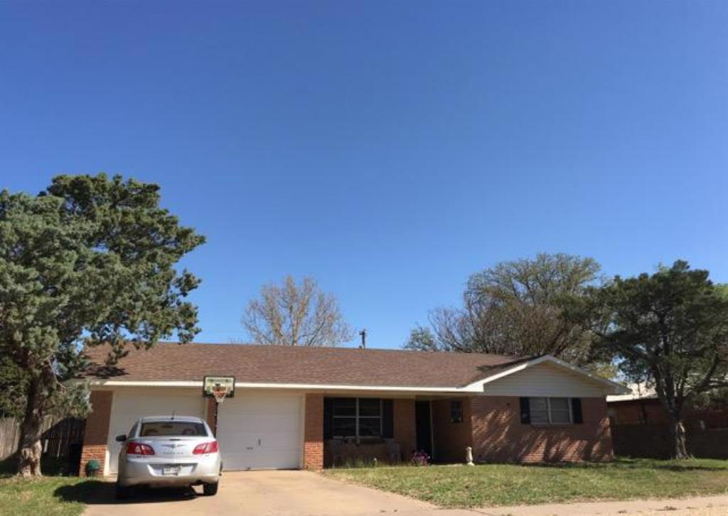 Rip St, Levelland, TX 79336