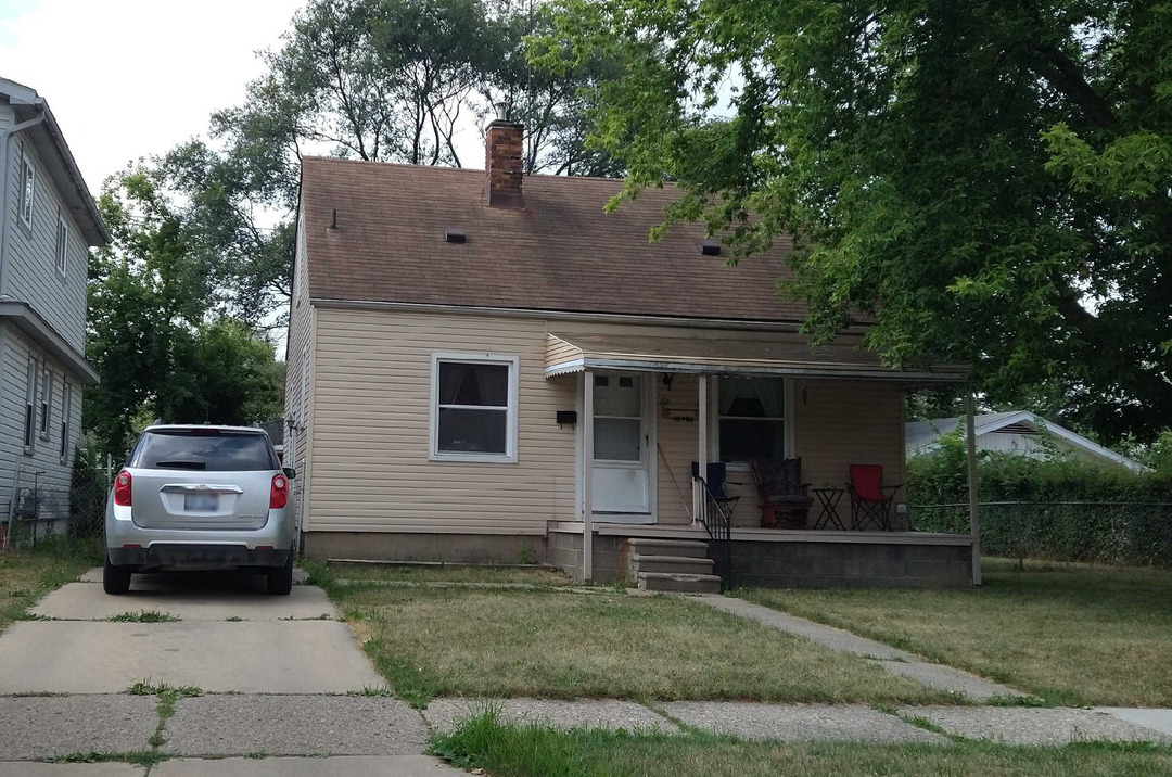Woodside St, Harper Woods, MI 48225 #1