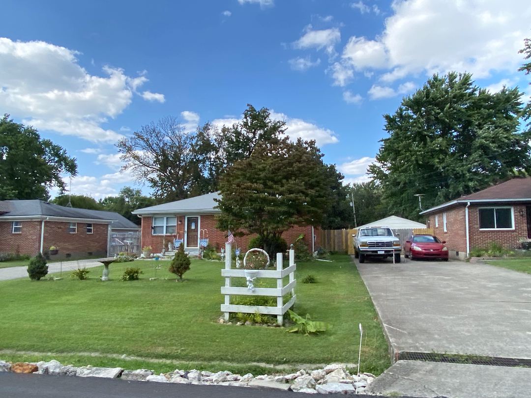 Lone Oak Ave, Louisville, KY 40219 #1