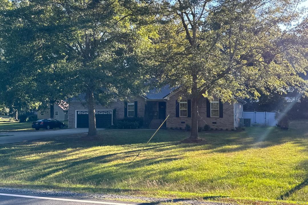 3409 Appalachian Hwy, Hokes Bluff, AL 35903 ServiceLink Auction