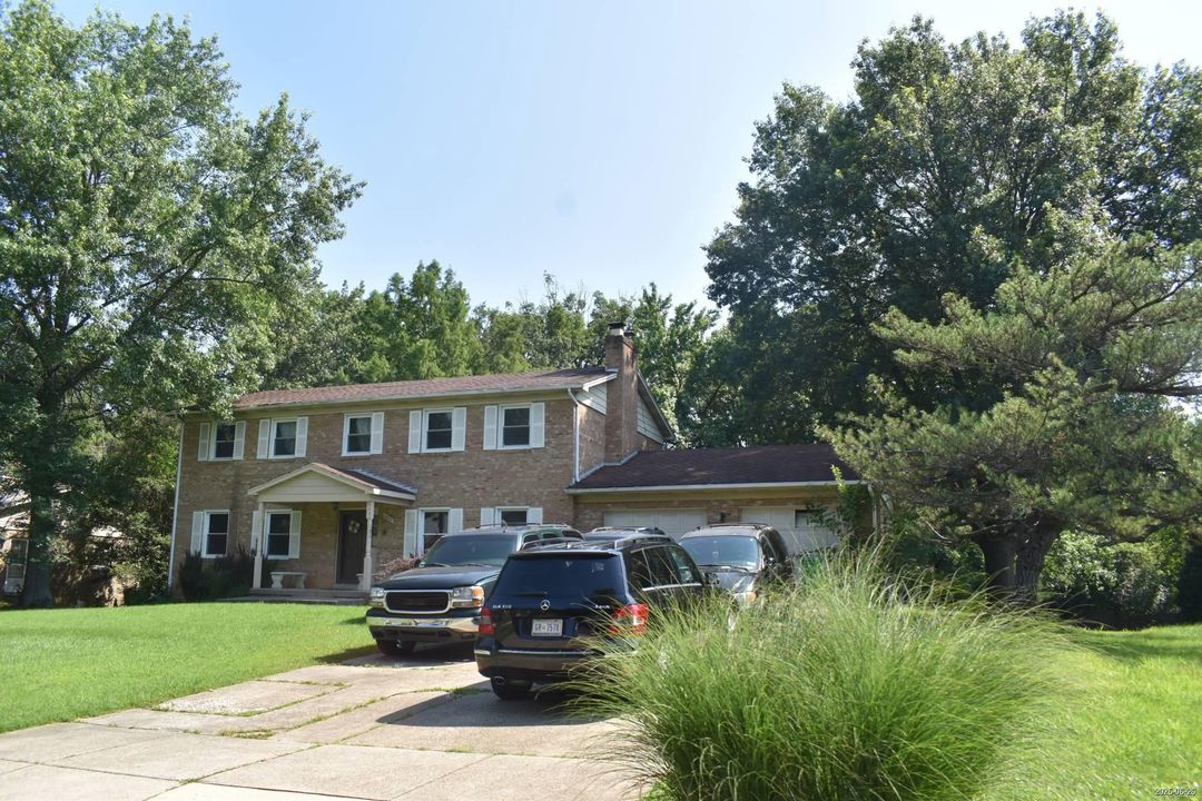 Robinia Rd, Temple Hills, MD 20748
