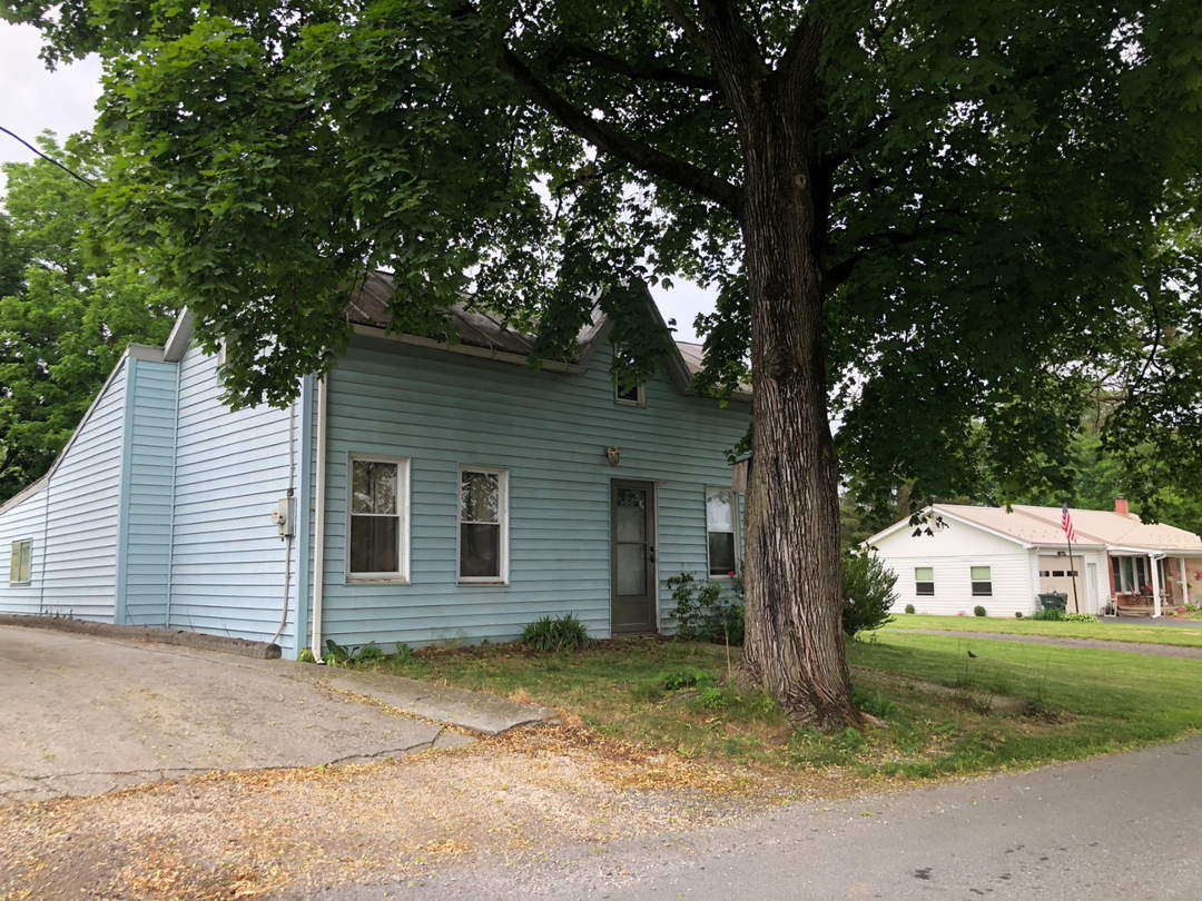 26 Maple Avenue, Walnut Bottom, PA 17266 ServiceLink Auction