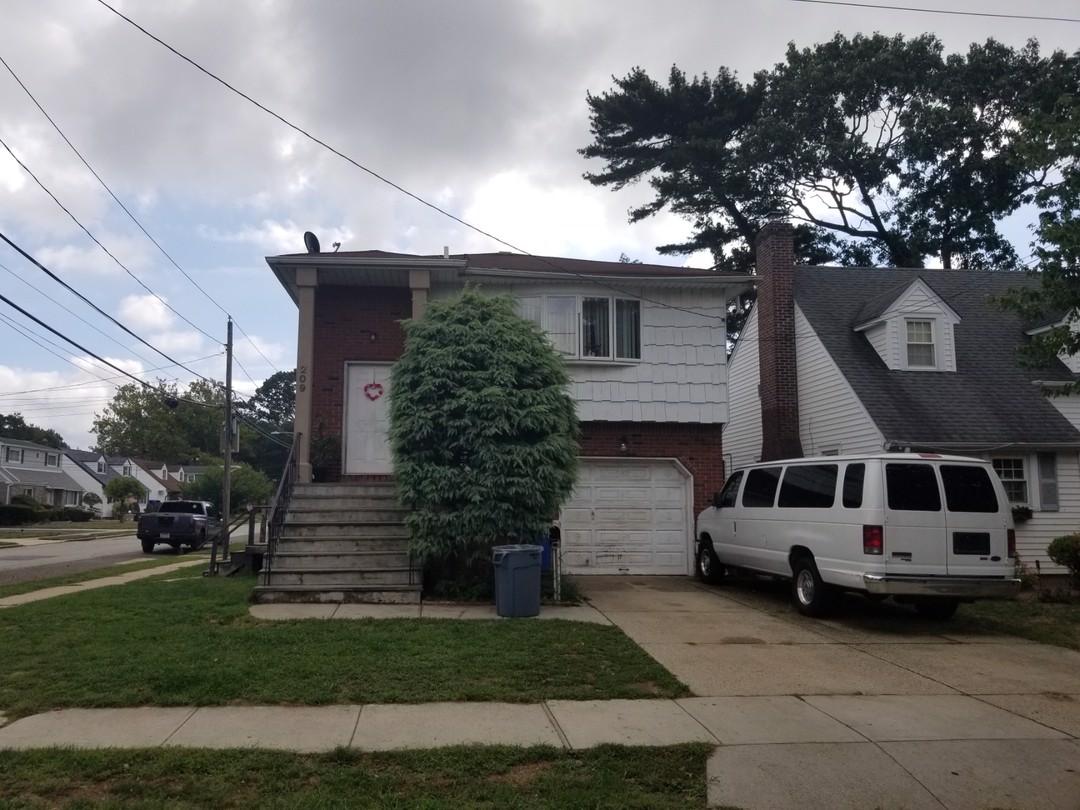 Grove St, Valley Stream, NY 11580 #1