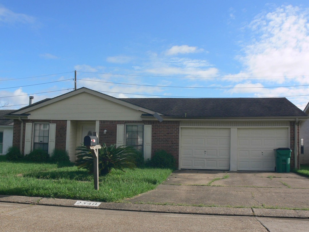 Eastview Dr, Harvey, LA 70058 #1