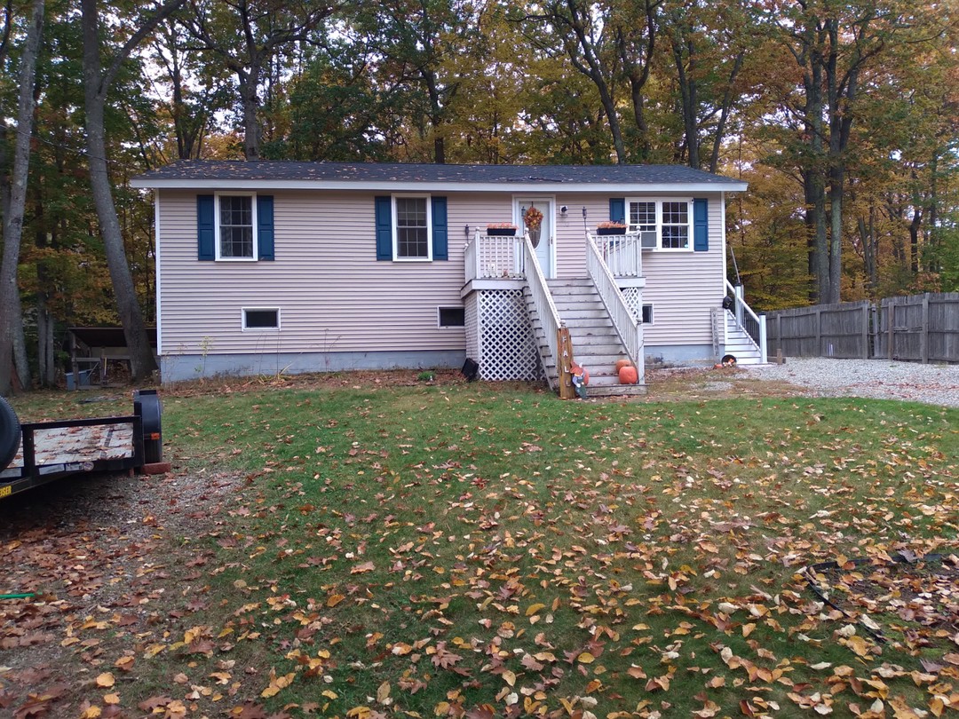 Hampshire Ct, Center Barnstead, NH 03225