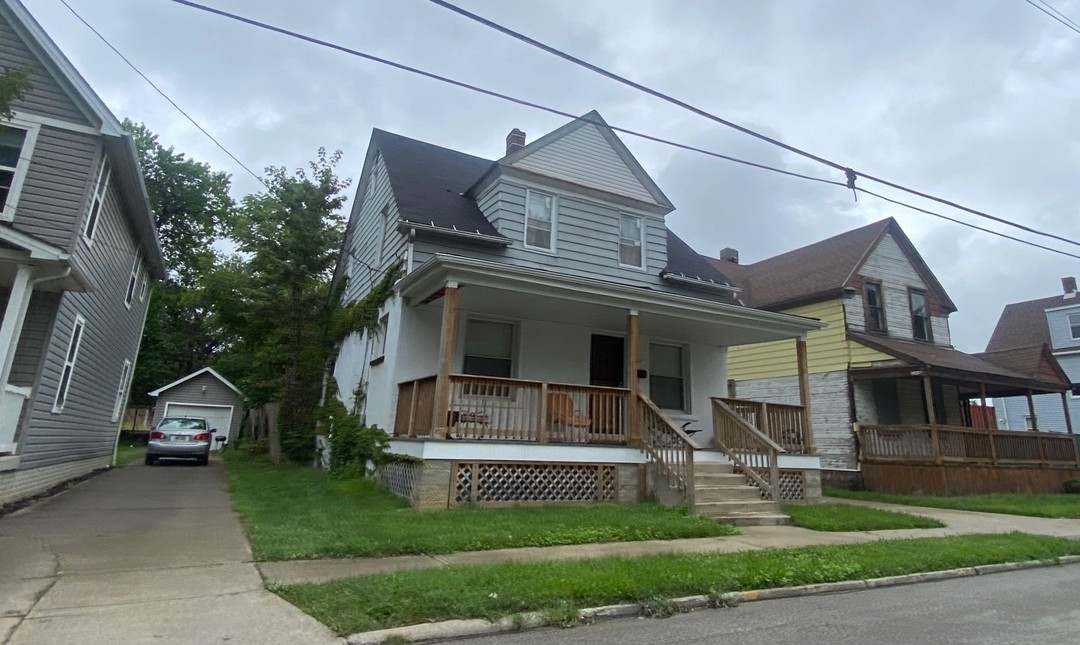 Elk Ave, Cleveland, OH 44108 #1