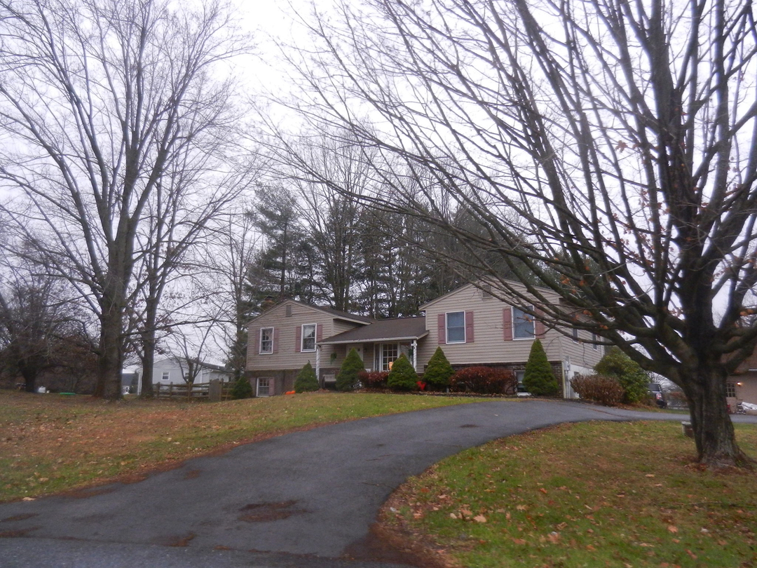 Windsor Rd, Ijamsville, MD 21754 #1