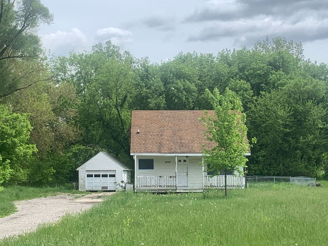 Harper Rd, Mason, MI 48854