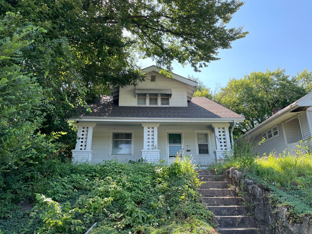 King Hill Ave, Saint Joseph, MO 64504