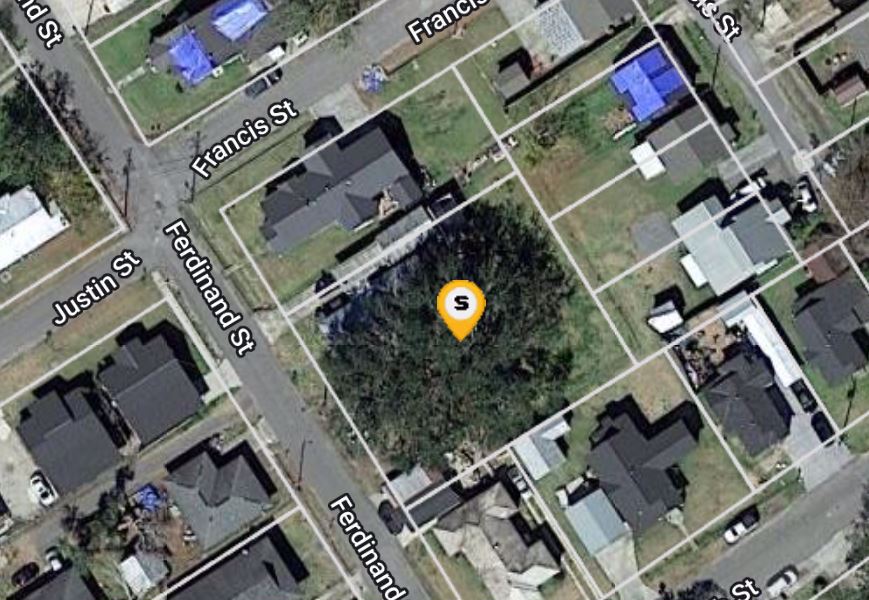 Ferdinand St, Lockport, LA 70374