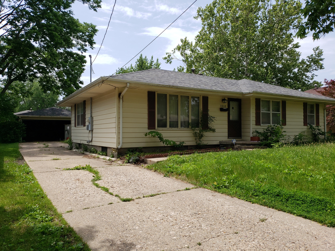 Lindlavista Way, Des Moines, IA 50310 #1